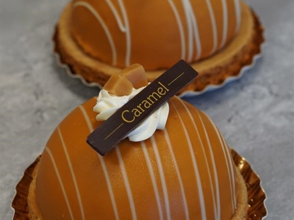 Caramel bol gebakje